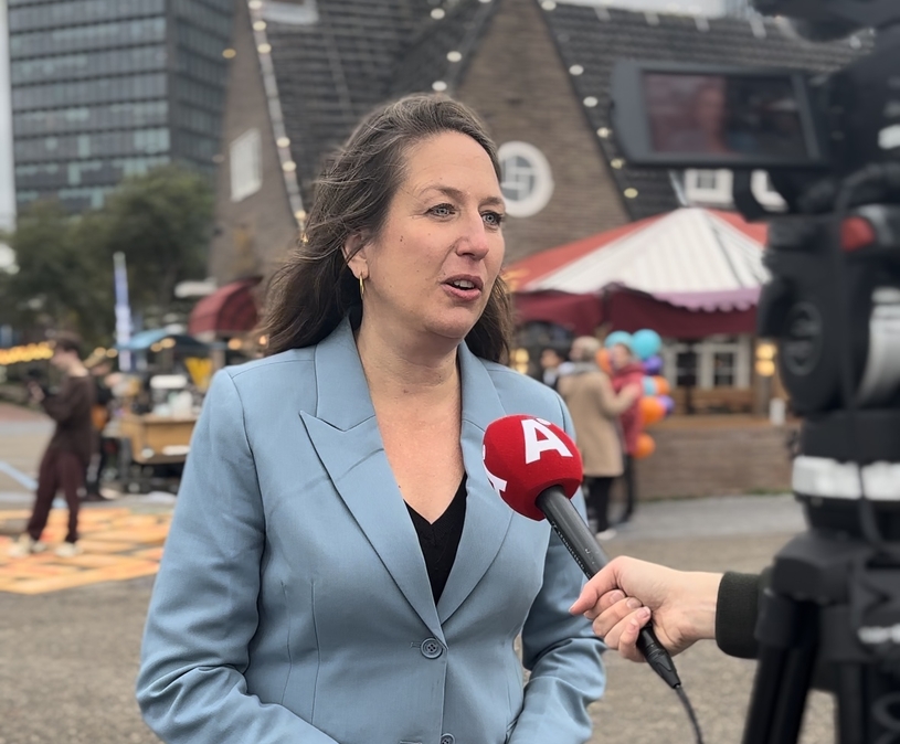 wethouder Marjolein Moorman opent de week van de pleegzorg in Amsterdam