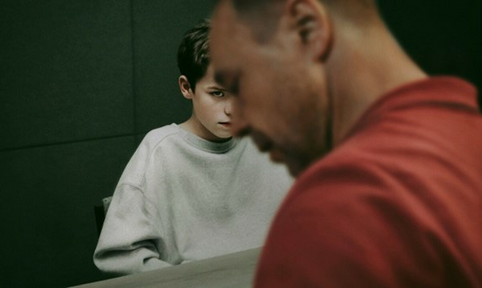 een still uit de serie adolescence